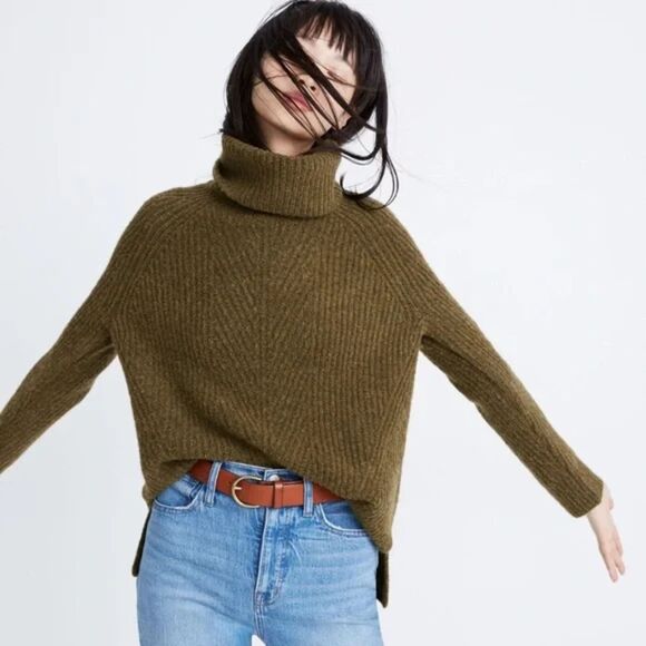 Madewell Mercer Olive Green Turtle Neck Sweater Size Small - Picture 1 of 10